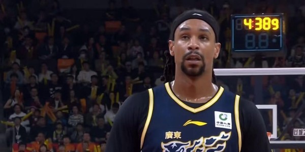 重磅！广东队紧急召回张文逸，杜锋彻底不要防守了？