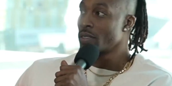 bob半岛体育平台-霍华德：科比不在乎别人的看法 詹姆斯很在乎他希望所有人喜欢他