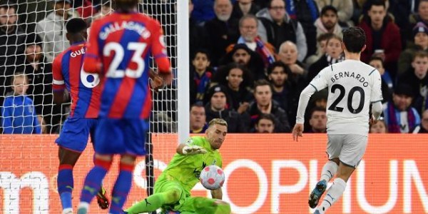 bob半岛体育官网-先开枪后瞄准，瓜帅督战整活，曼城连遭水晶宫零封