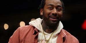 bob半岛体育平台-致敬学长！唐斯to沃尔：肯塔基GOAT兄弟 享受退役生活吧