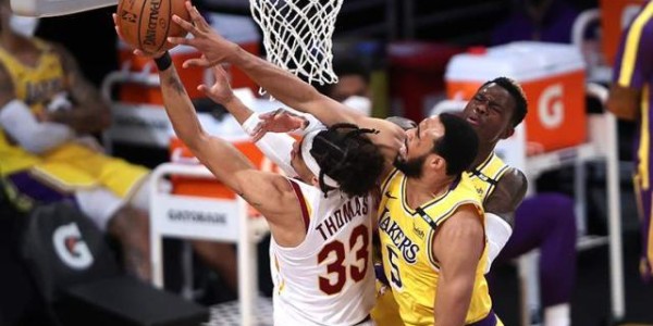 bob半岛体育官方网站-谁是湖人三巨头身边的X因素？年轻的塔克做好准备