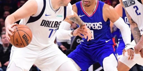 bob半岛体育官网-全队单节21中2只拿8分 这是坐拥东欧的独行侠？